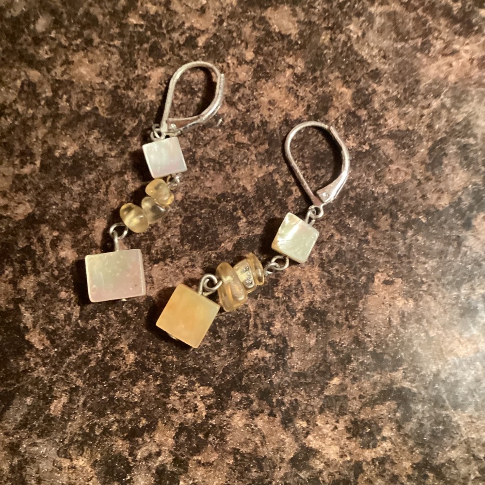 ~ Women's Dangle Earrings ~